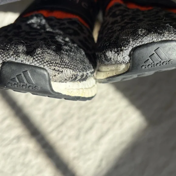 Stella McCartney ultra boost sneaker - Picture 3 of 5